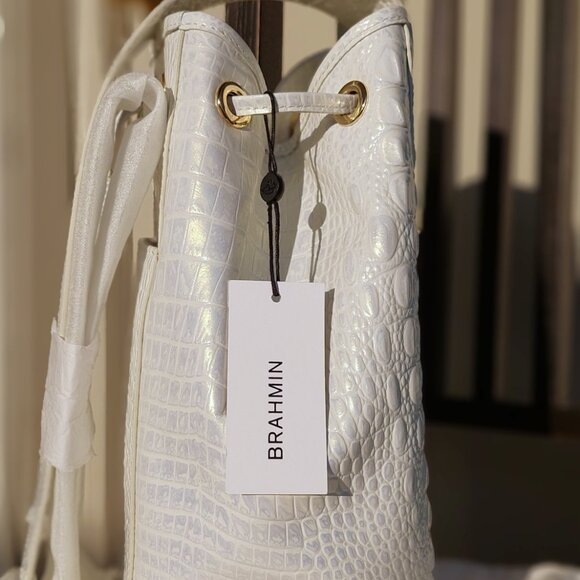 SOLD BRAHMIN Allie Shell White Melbourne Slingback Bag & Cheryl Cardholder SET - Picture 4 of 16